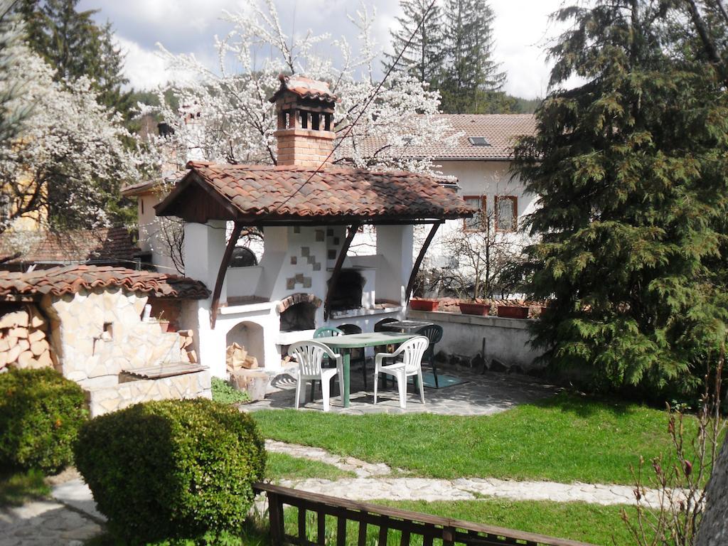 Hotel Borimechkova Kashta Koprivshtitsa Exterior foto
